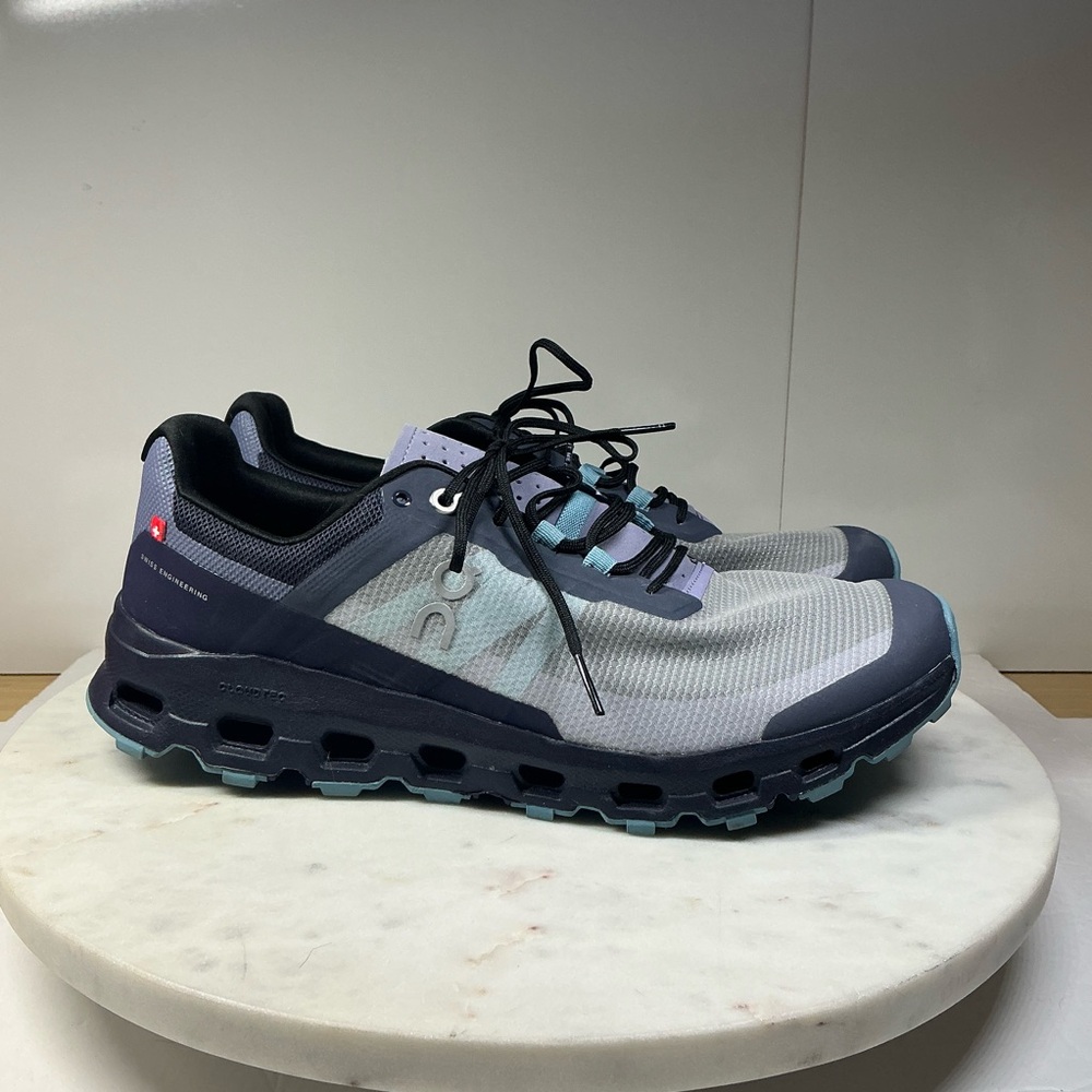 On Cloud Women's Size 10 Navy Wash Blue Cloudvista Trail Running Shoes - Picture 2 of 15